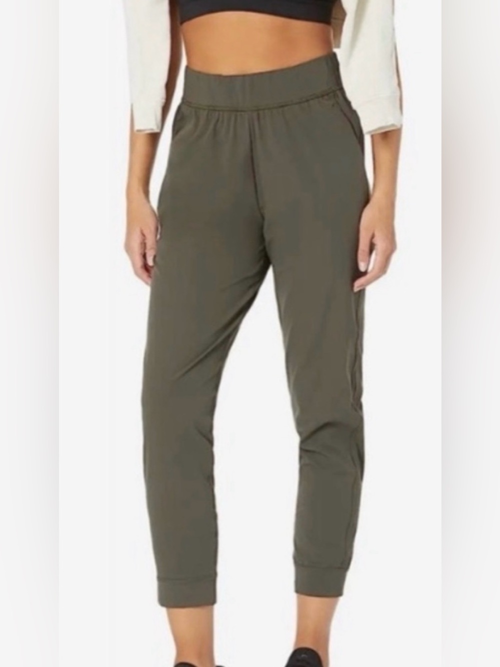 Cotopaxi Women's Dark Green Veza Adventure Jogger